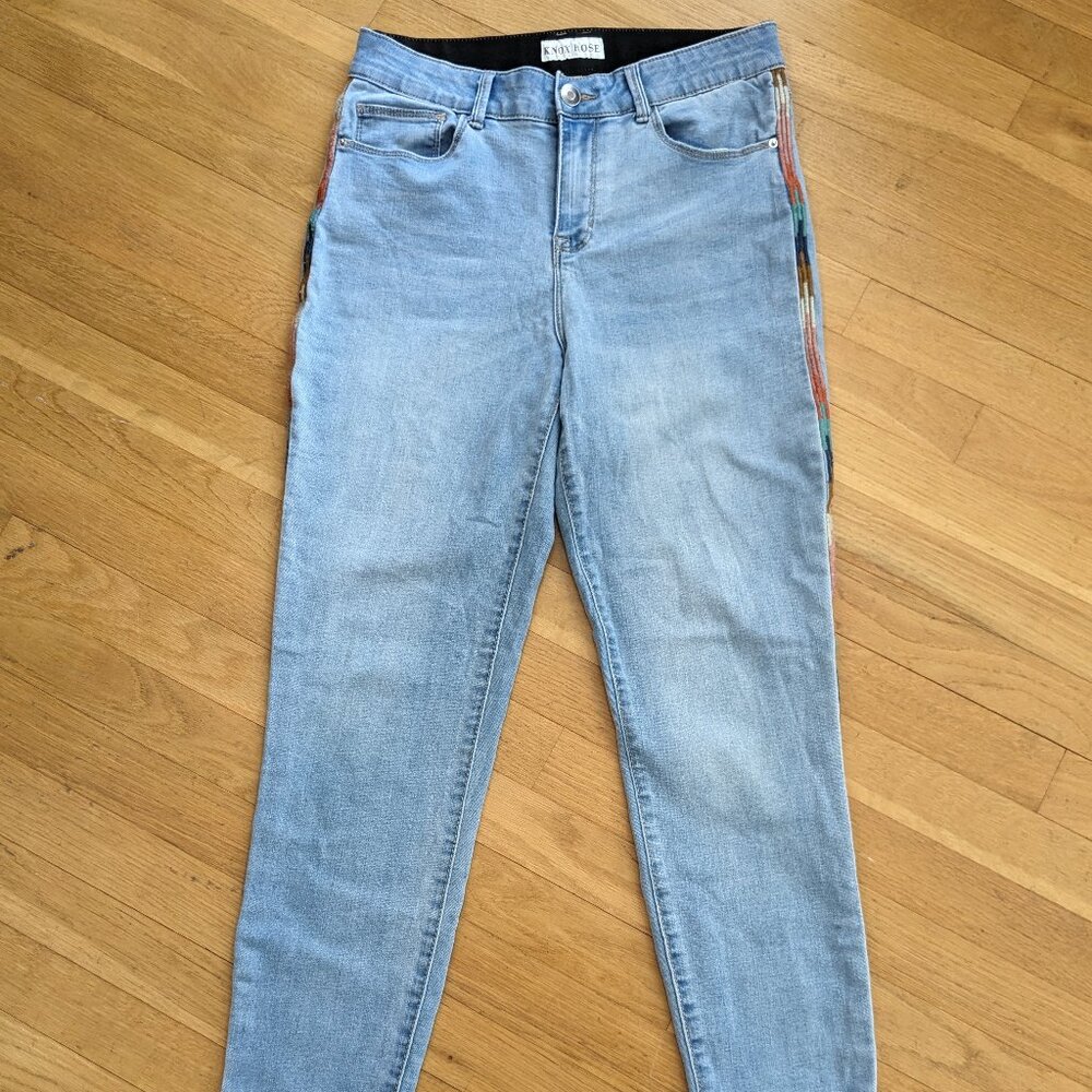 Knox Rose Light Denim with Embroidered Side - SZ 8